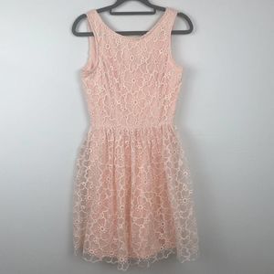 The Glam party dress size S color peach